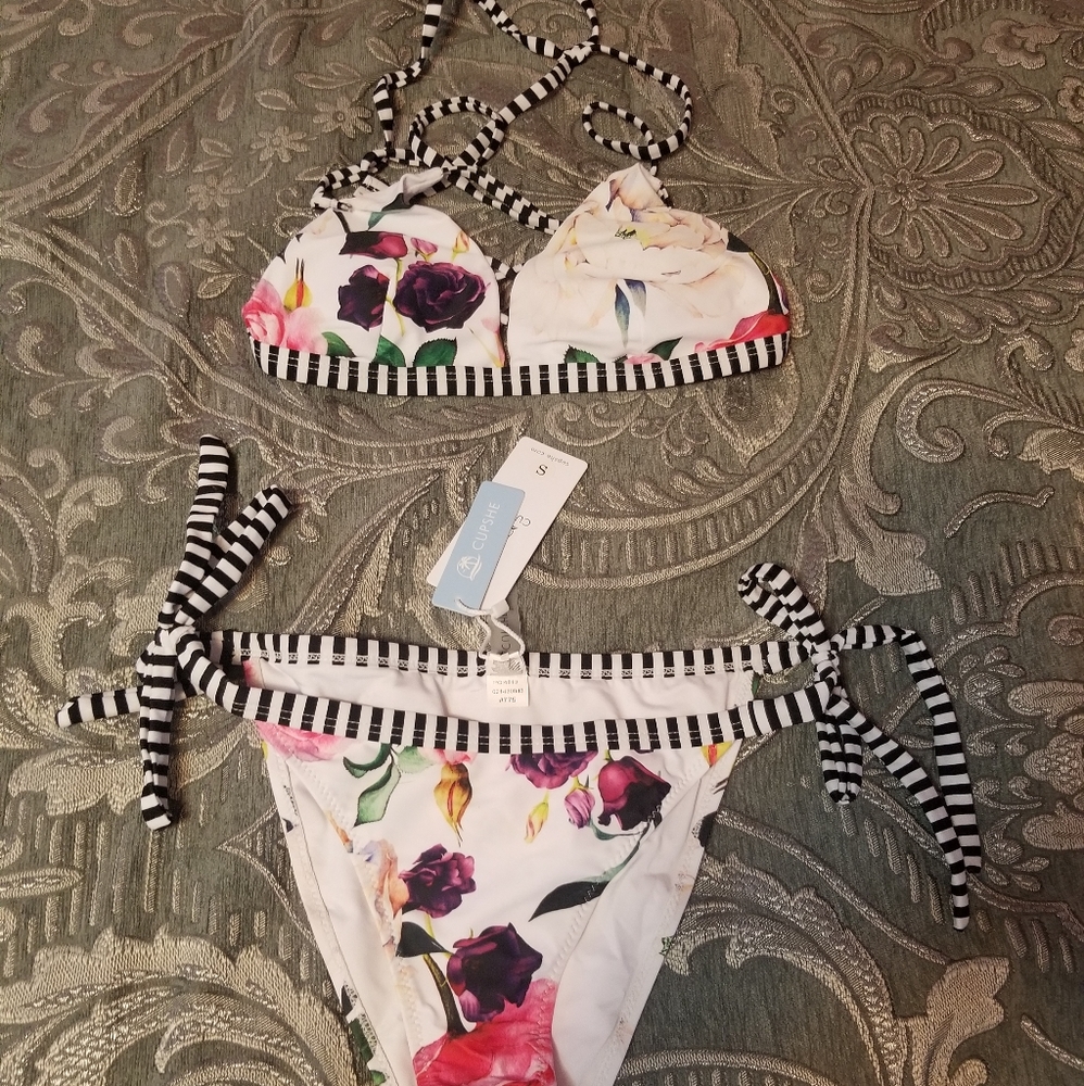 Cupshe Floral Tie Side Bikini NWT